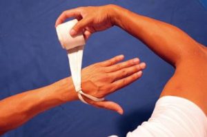 How To Wrap Hands For Heavy Bag 1